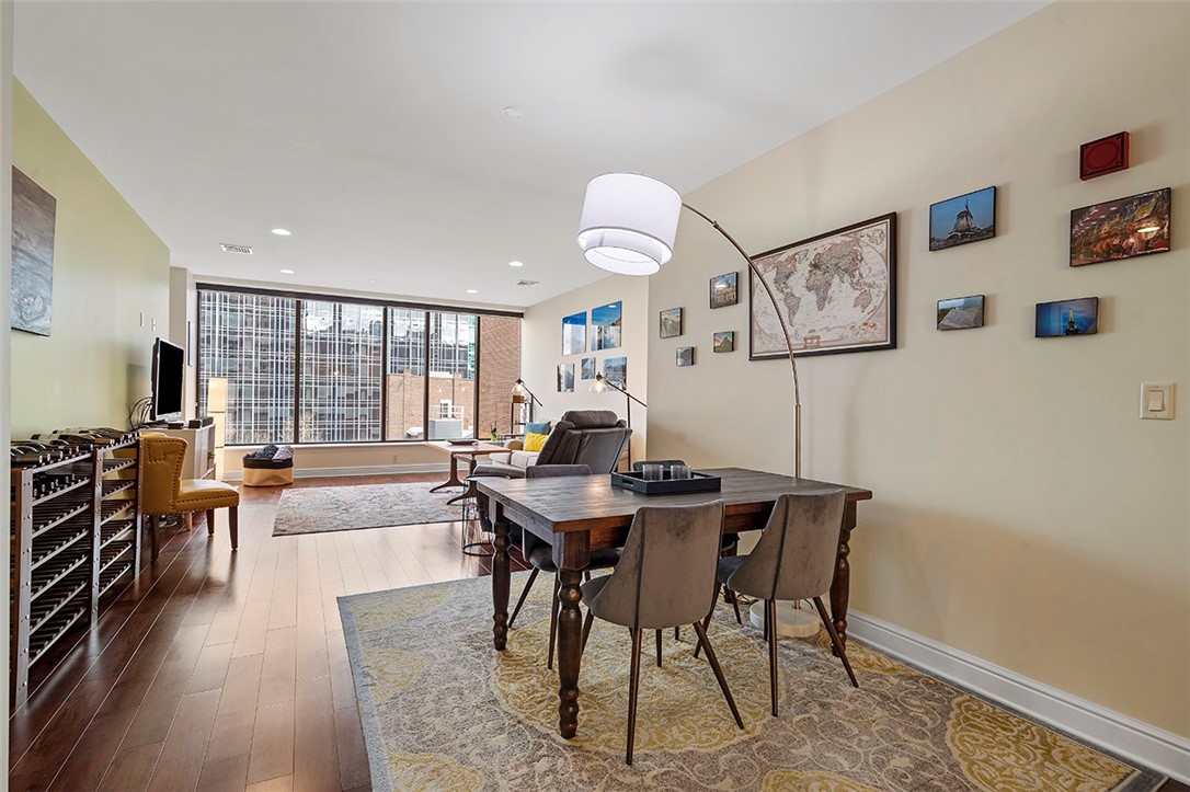 151 Fort Pitt Blvd 606