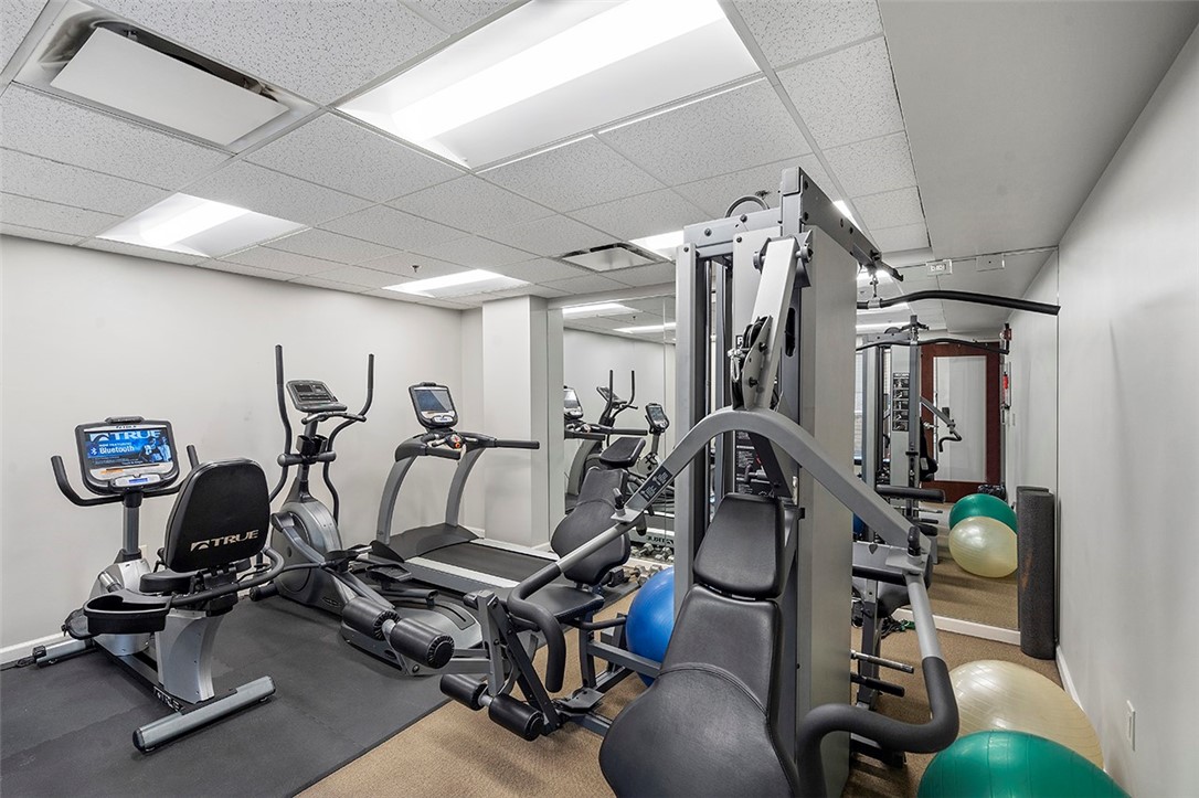 151 Fort Pitt Blvd 606