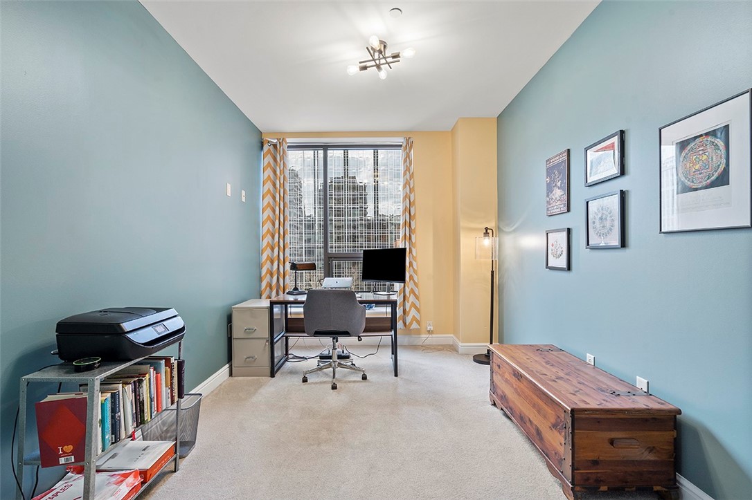 151 Fort Pitt Blvd 606