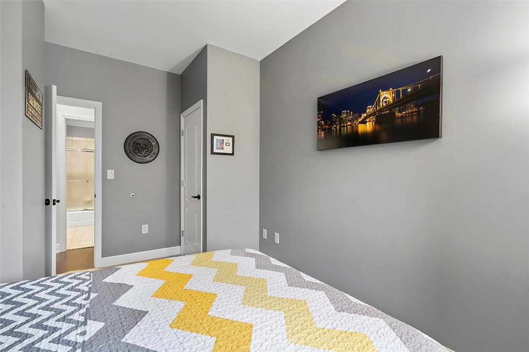 151 Fort Pitt Blvd 606