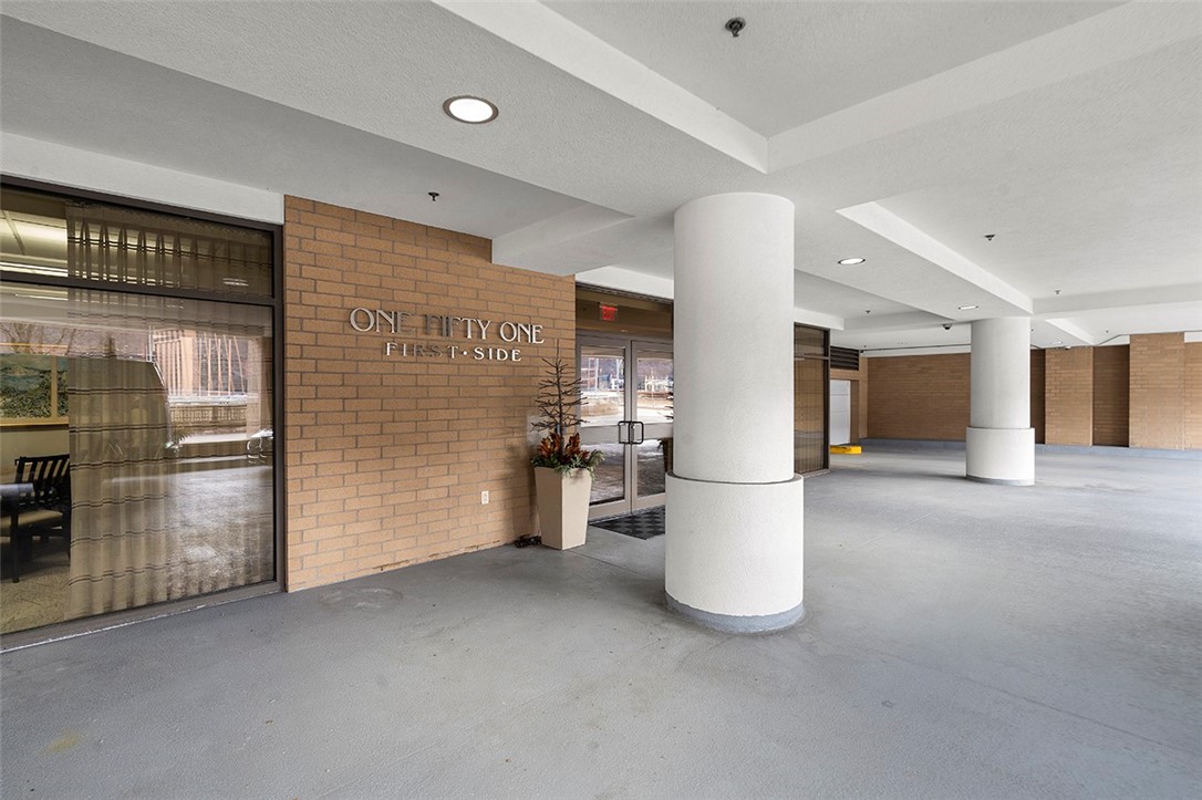 151 Fort Pitt Blvd 606