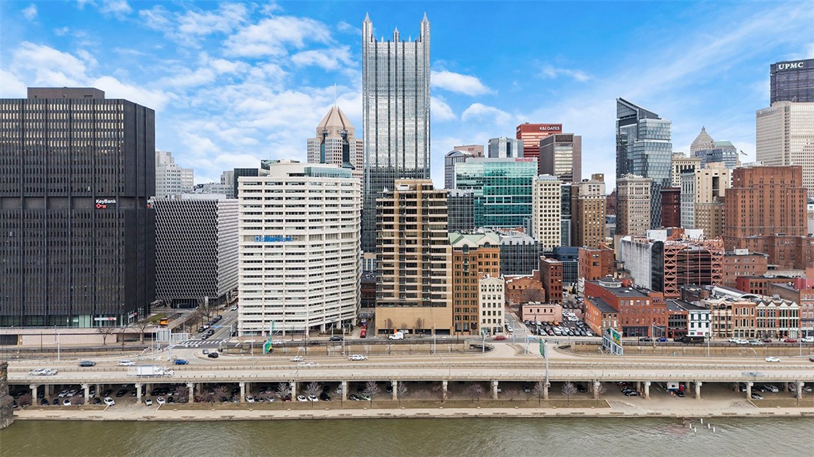 151 Fort Pitt Blvd 606