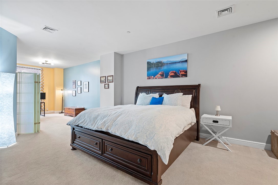 151 Fort Pitt Blvd 606
