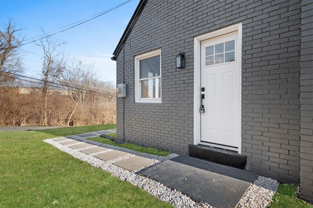 74 Macek Dr