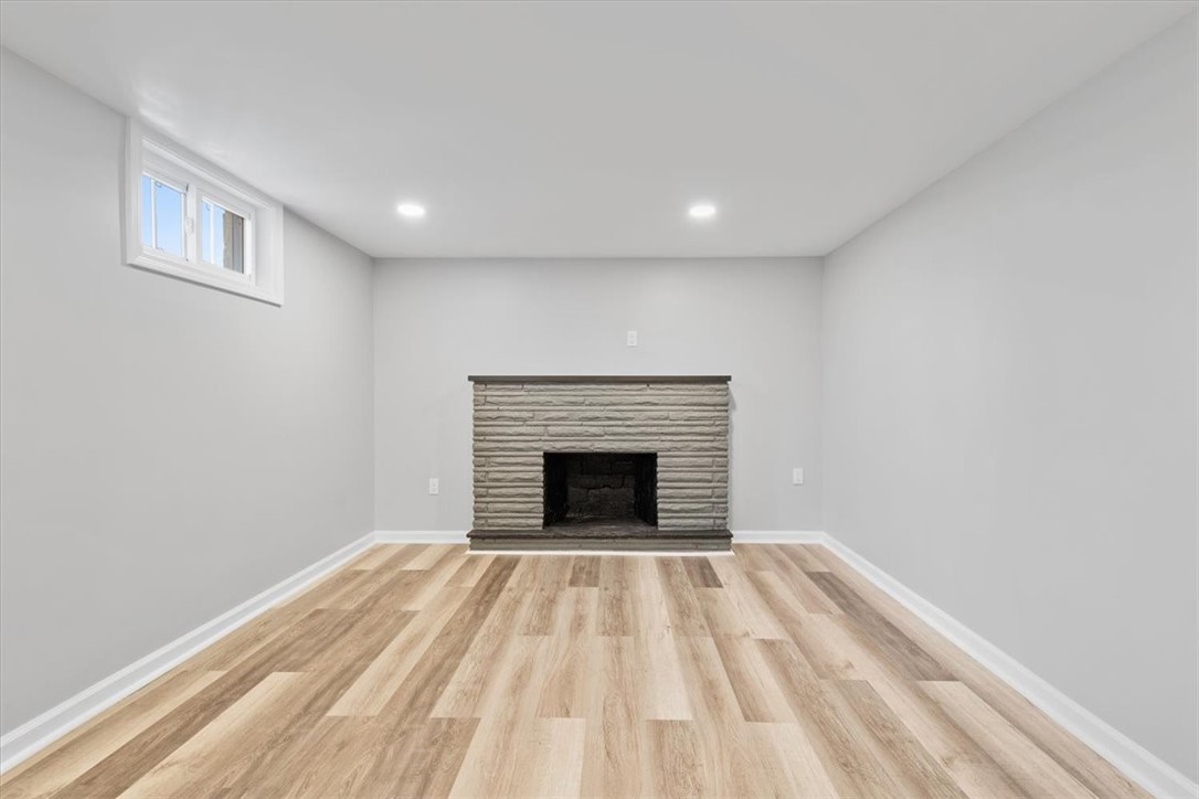 74 Macek Dr