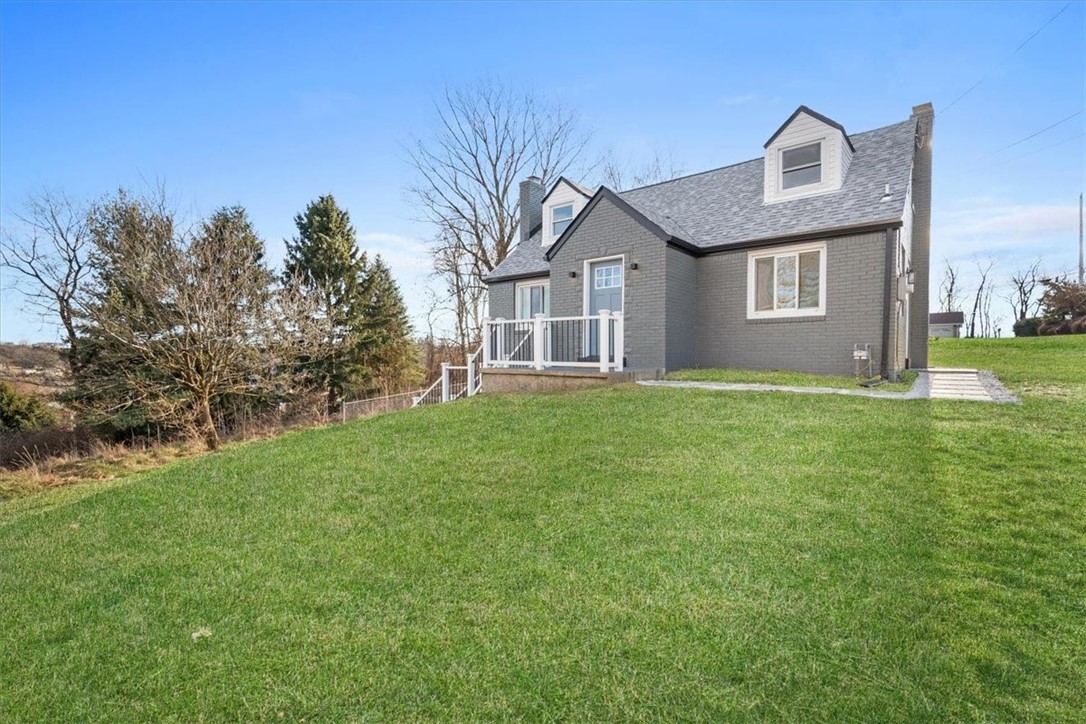 74 Macek Dr