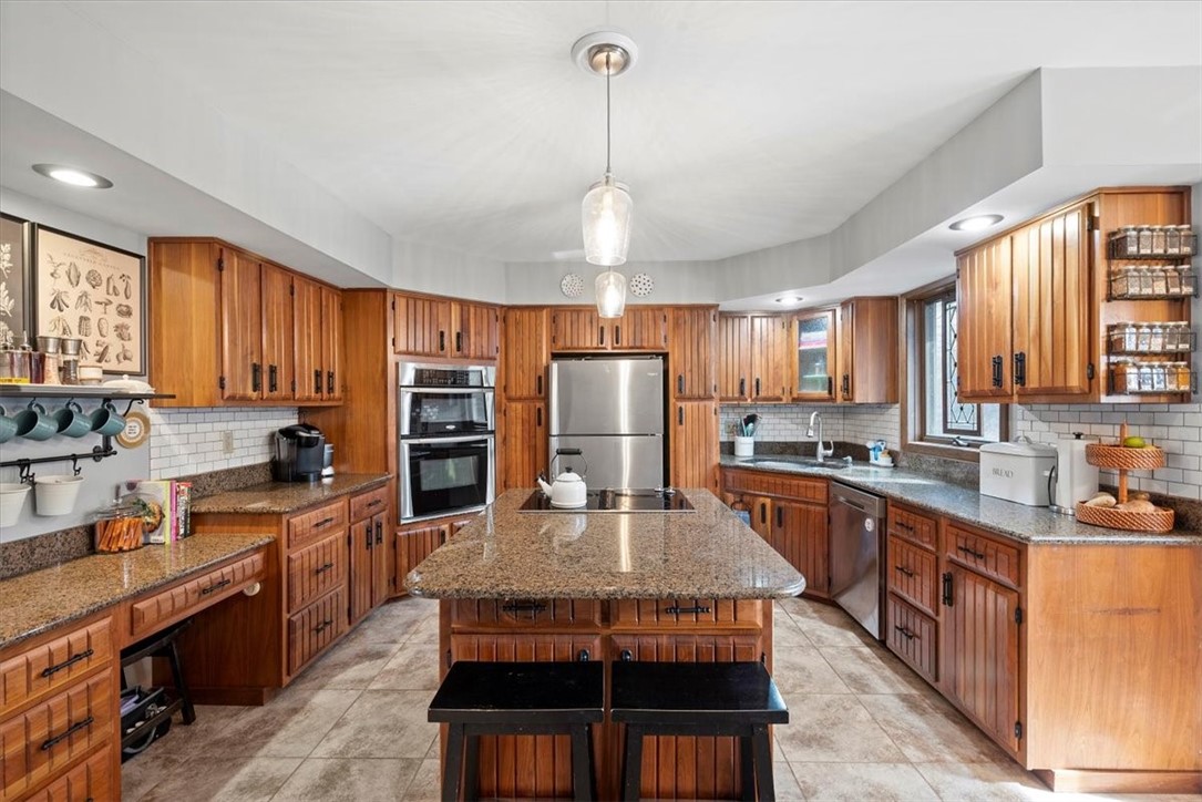 118 Downing Dr