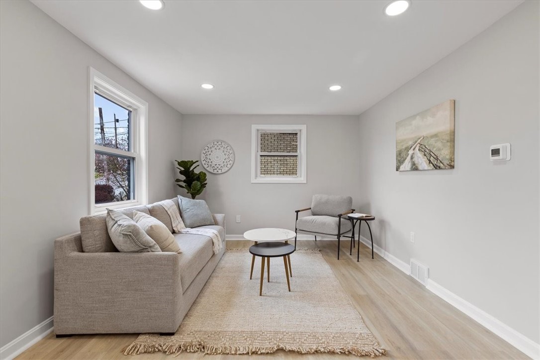 416 Lawnwood Ave