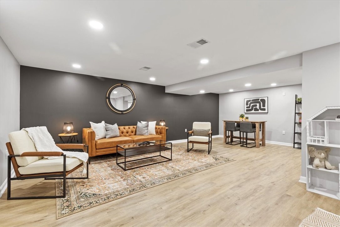 416 Lawnwood Ave