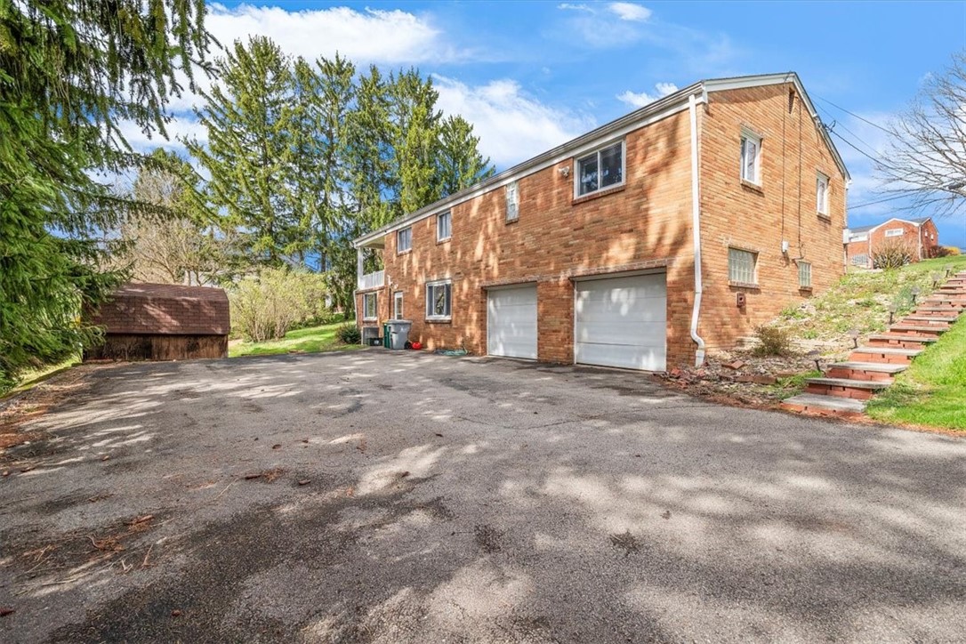 121 Marion Drive