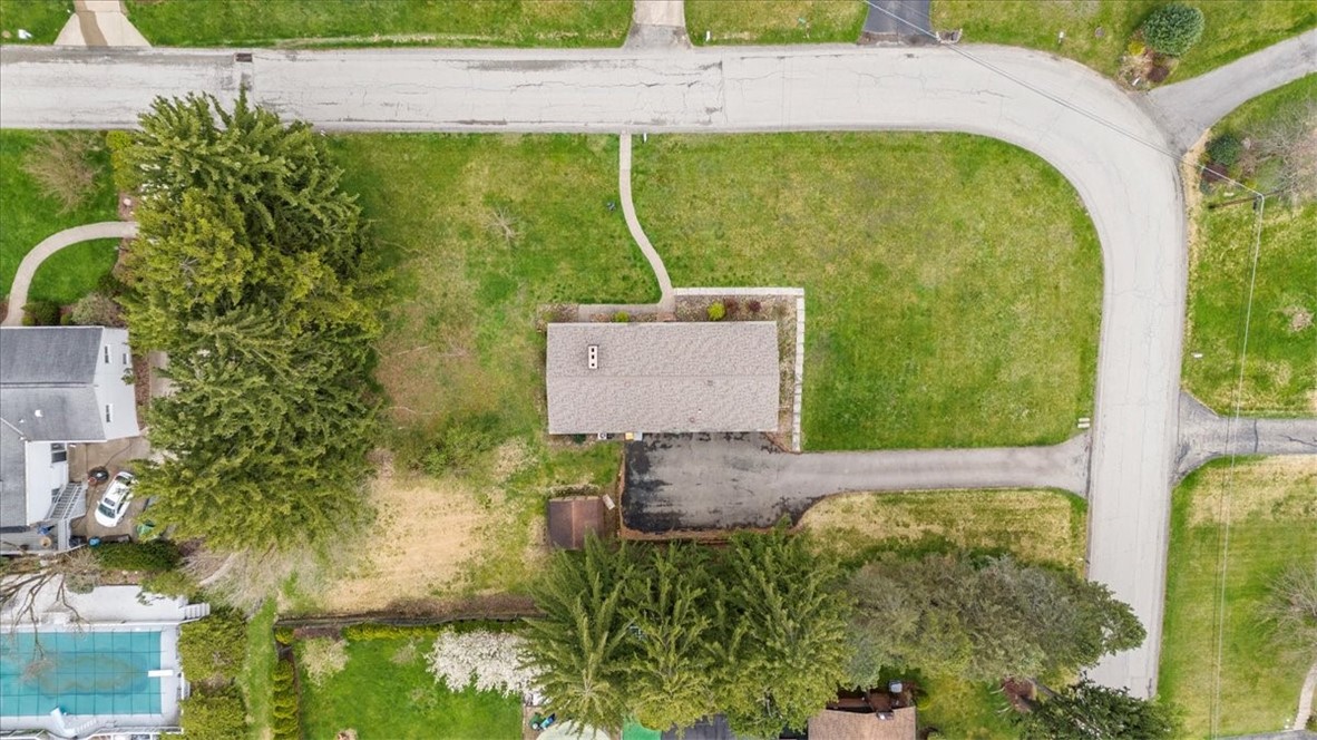 121 Marion Drive