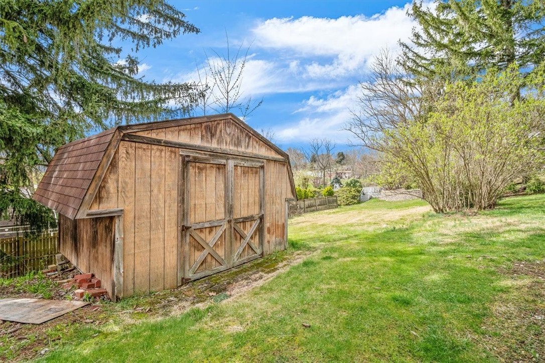 121 Marion Drive