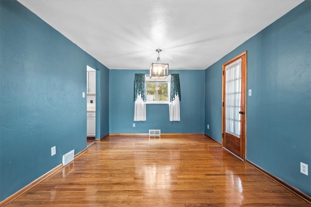 121 Marion Drive