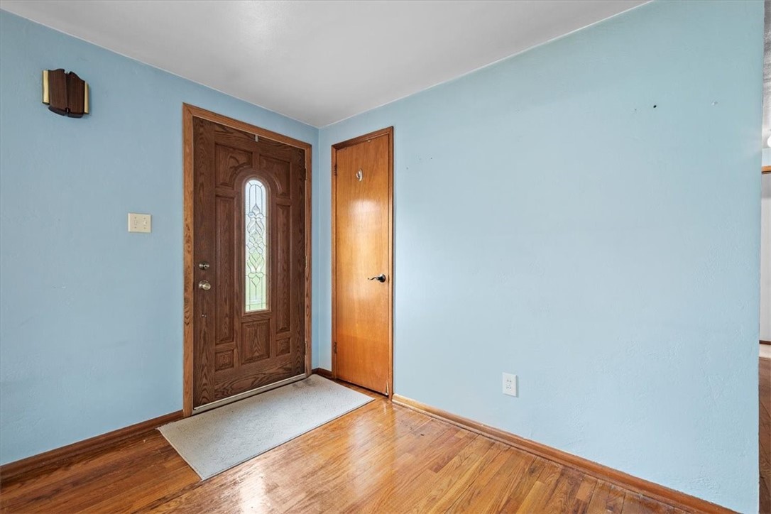 121 Marion Drive