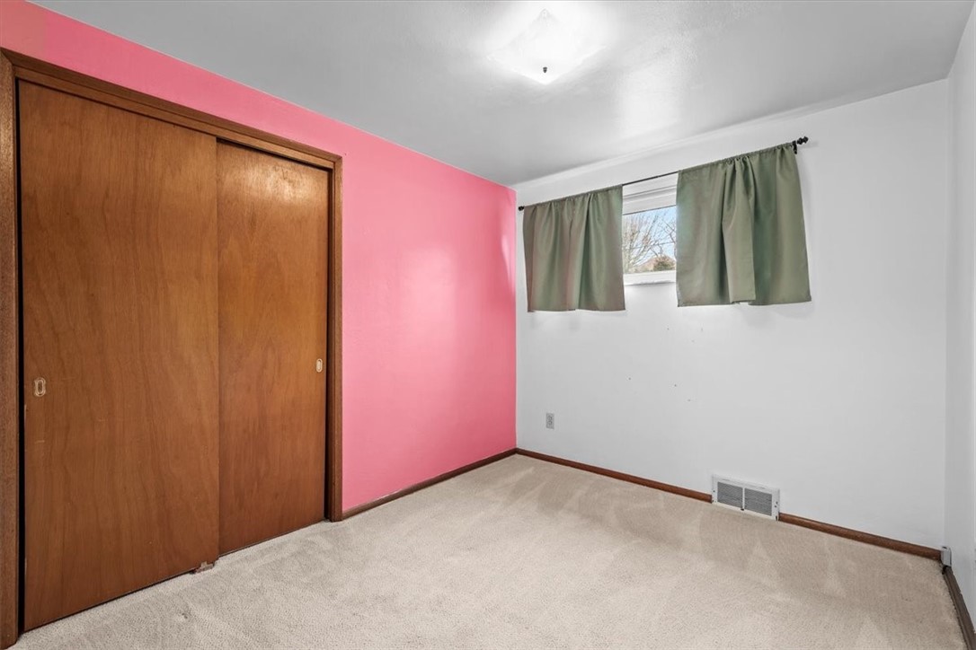 121 Marion Drive