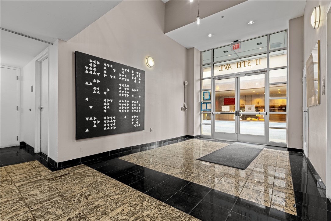 11 Fifth Ave 301
