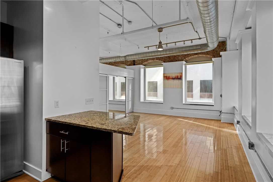 11 Fifth Ave 301