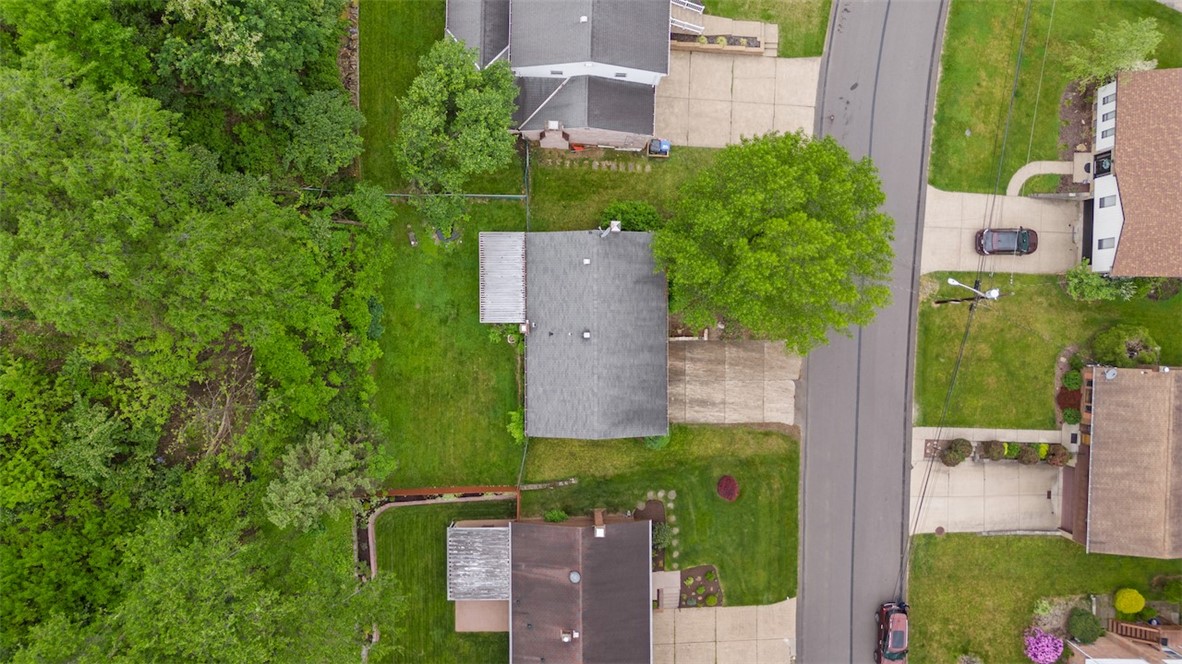 1395 Great Oak Dr