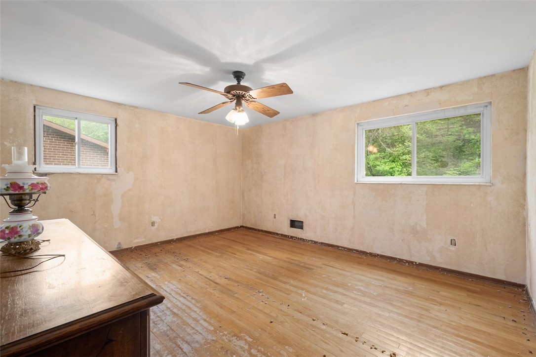 1395 Great Oak Dr
