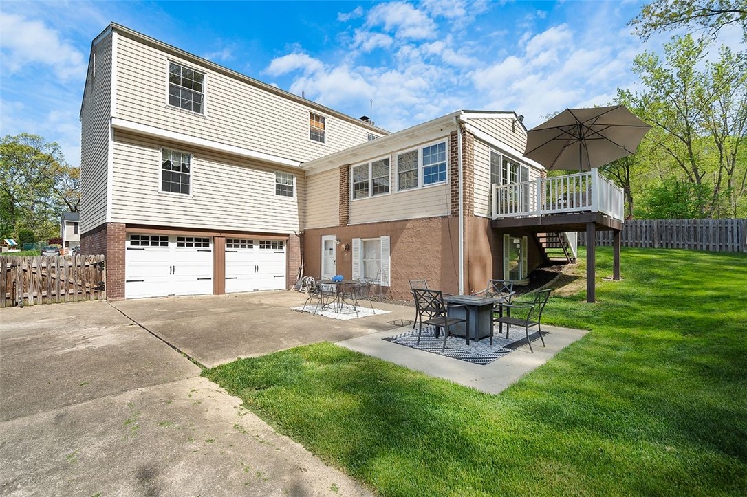 3039 Amy Dr