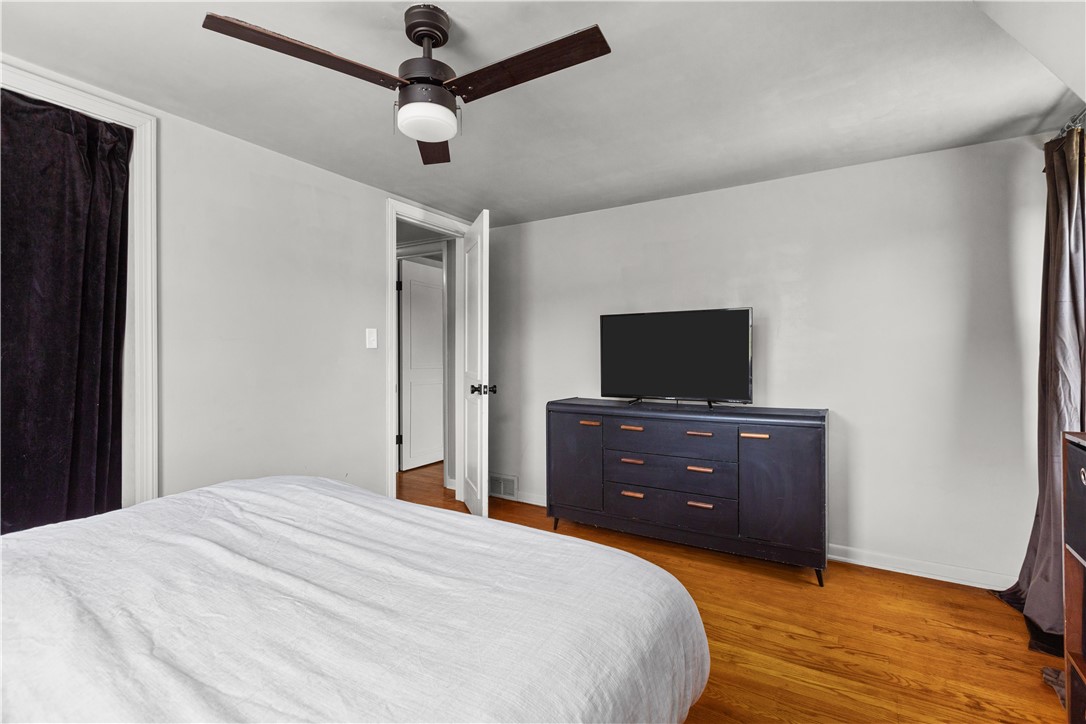 212 Fairview Rd
