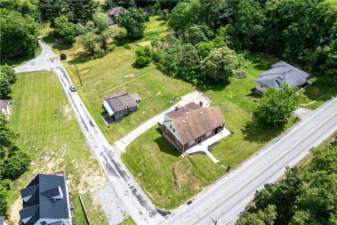 212 Fairview Rd