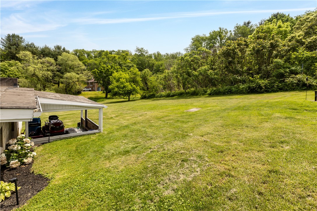 212 Fairview Rd