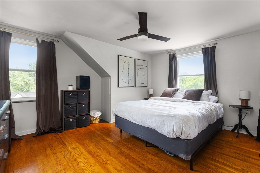 212 Fairview Rd