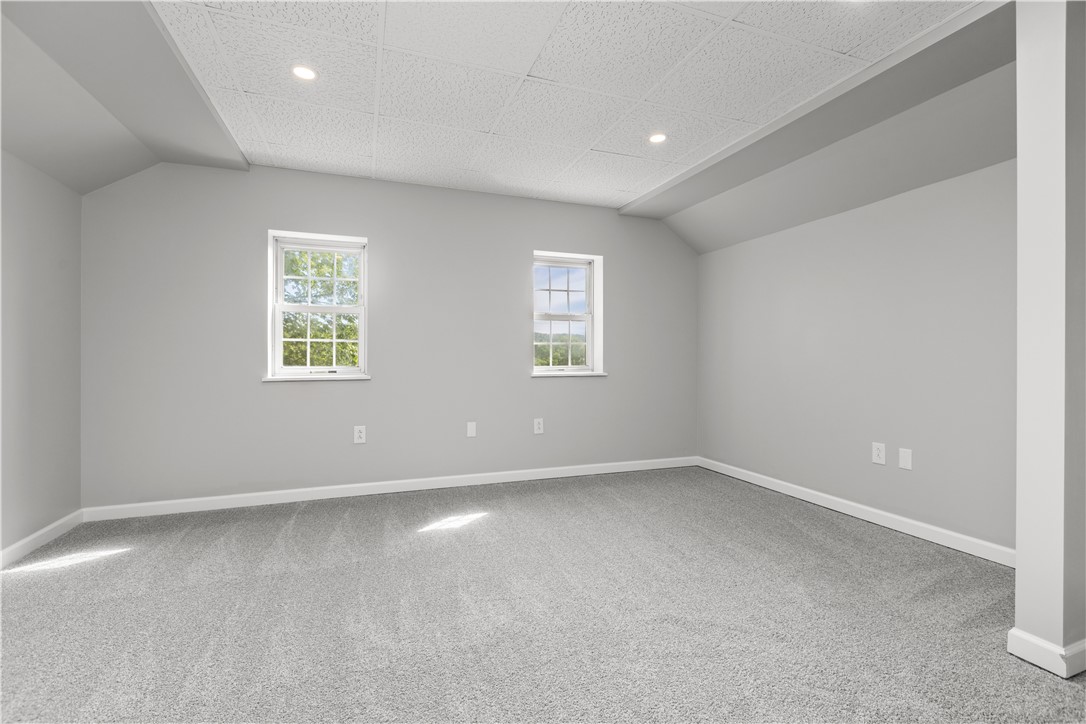2506 Beaver Ave