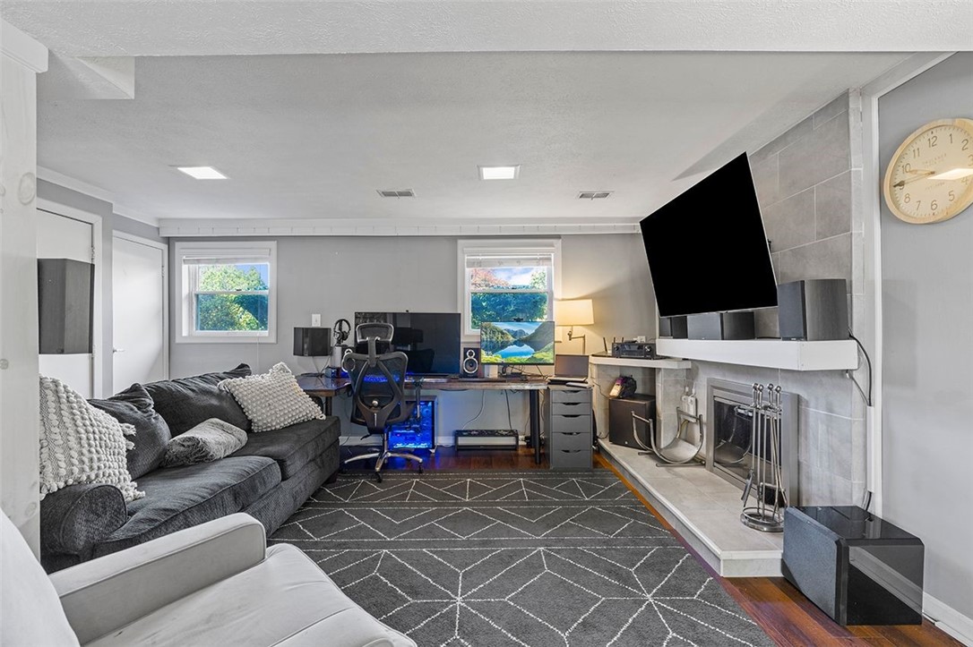 105 Lee Ridge Drive