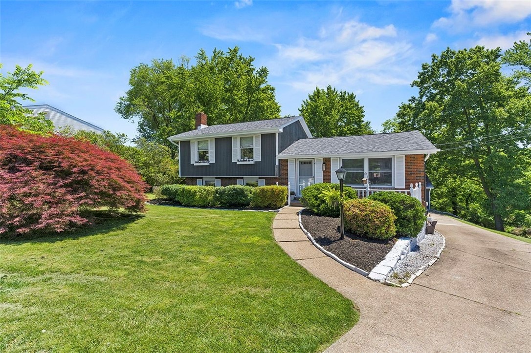 105 Lee Ridge Drive