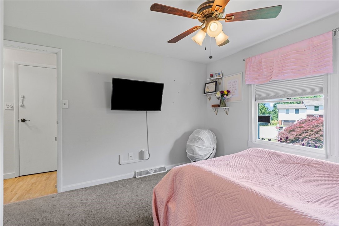 105 Lee Ridge Drive