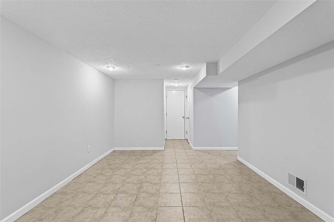 238 Larue Dr