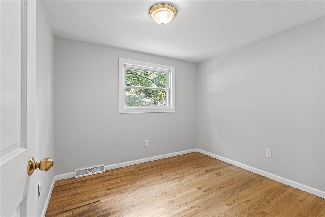 238 Larue Dr