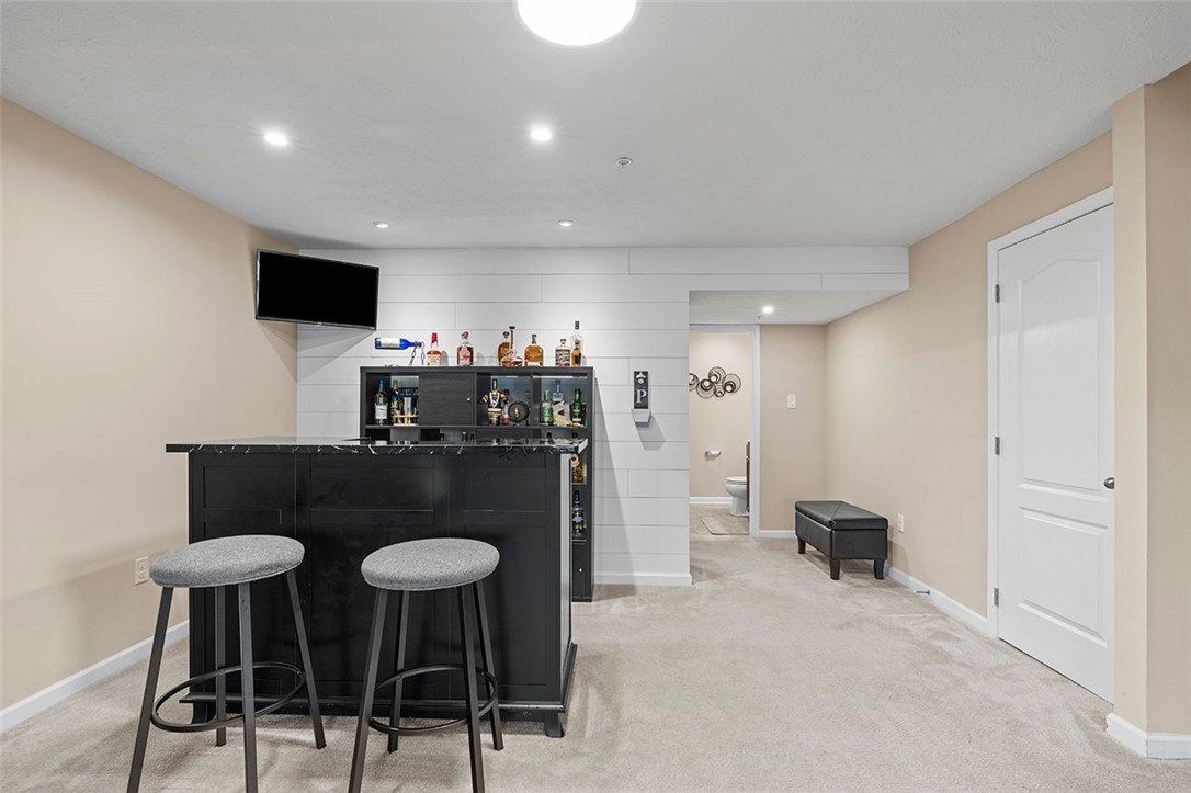 142 Craig St