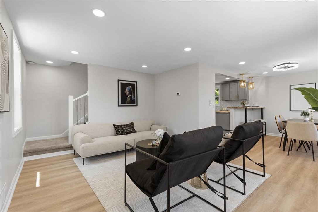 4120 Outlook Dr