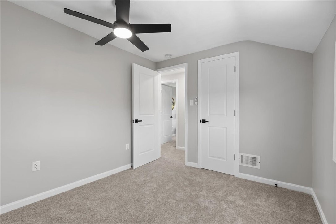 4120 Outlook Dr