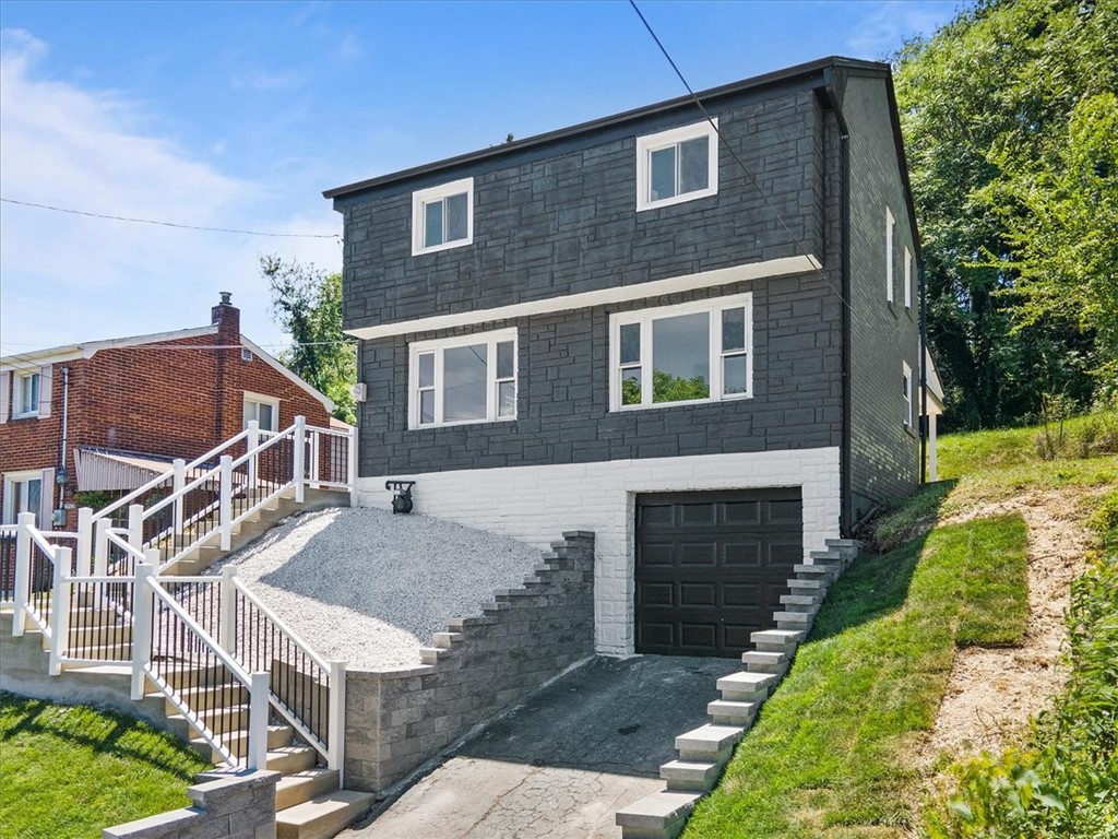 4120 Outlook Dr