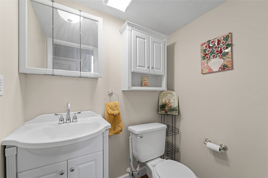101 Cedar Ridge Drive