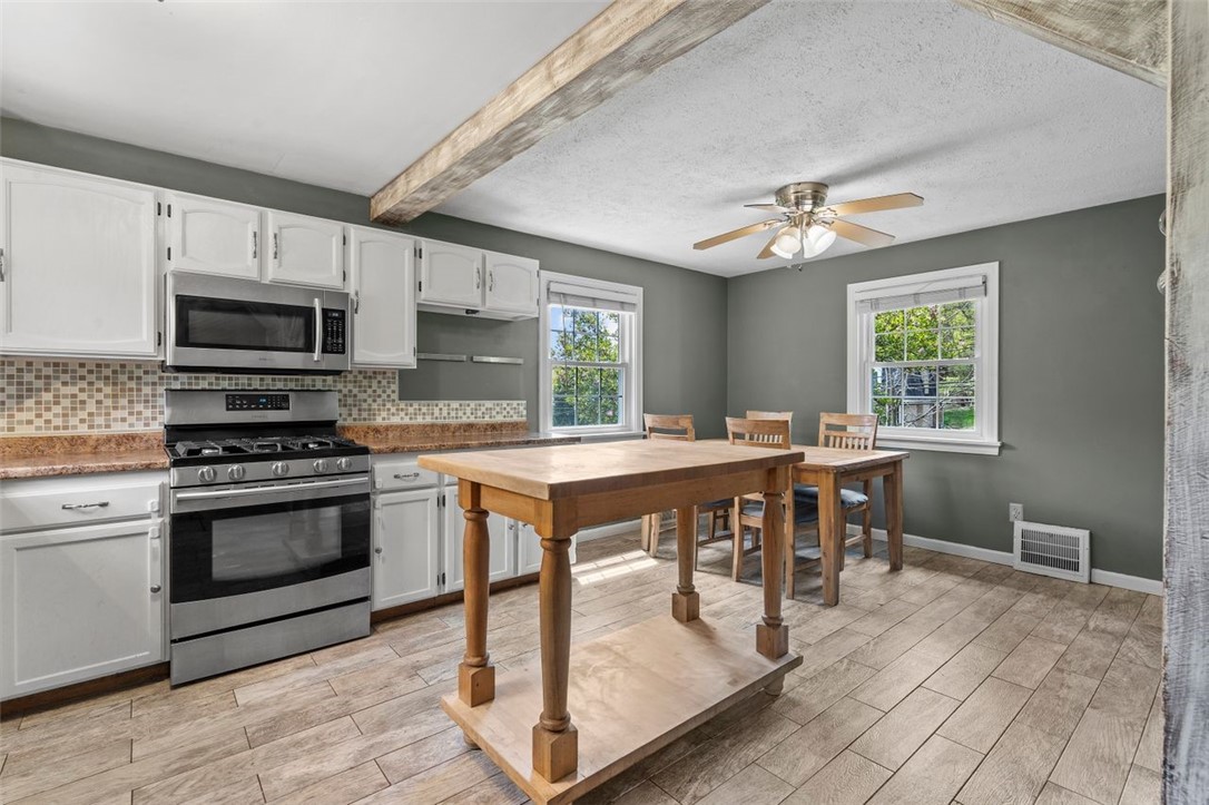 424 Thompson Run Rd