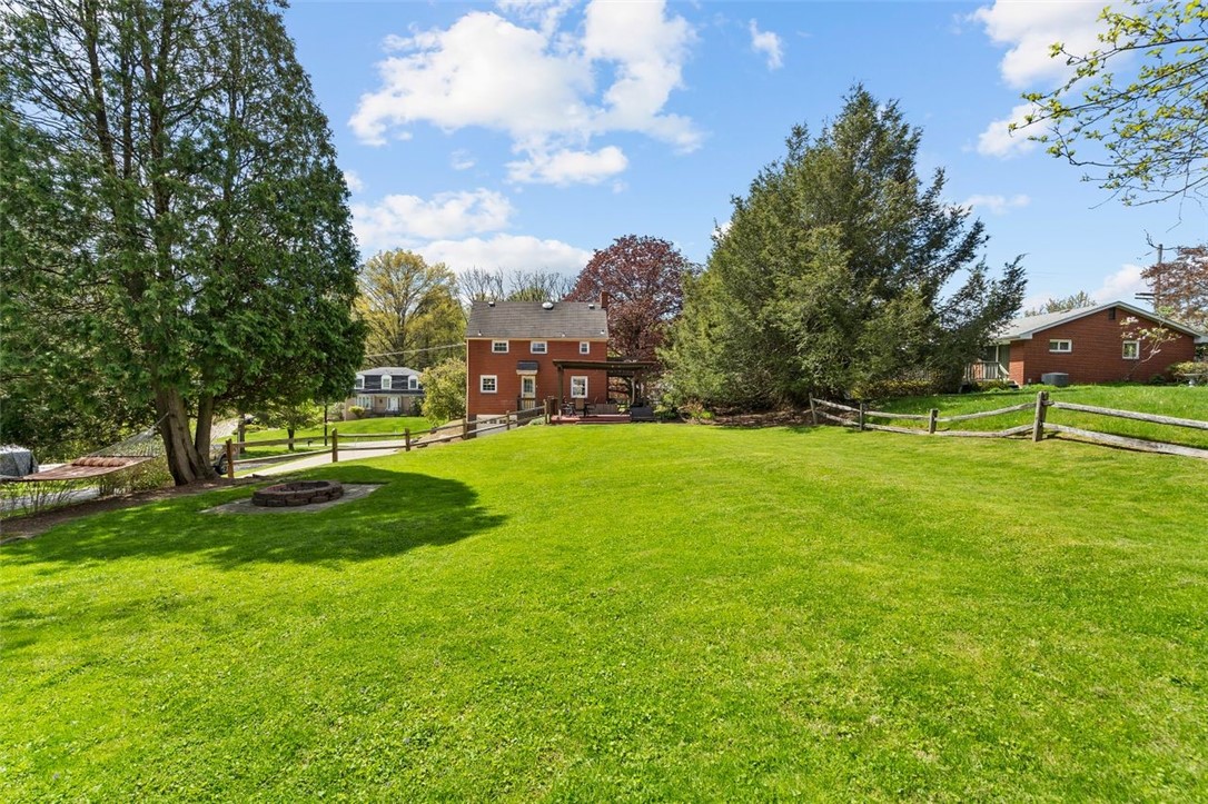 424 Thompson Run Rd