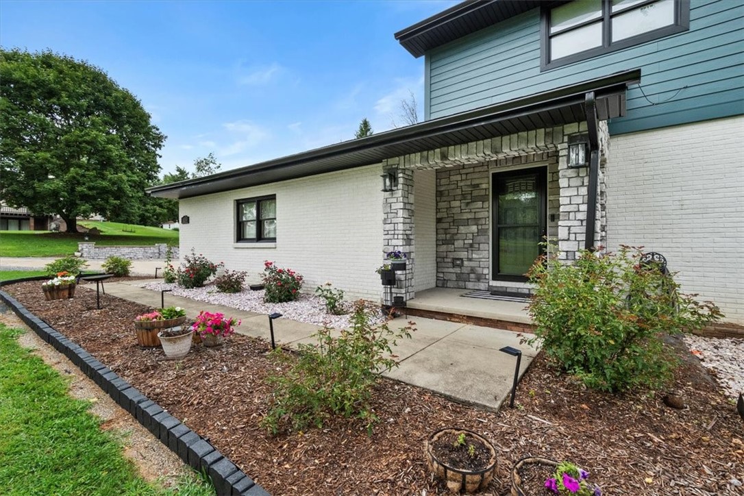 115 Shirley Ln