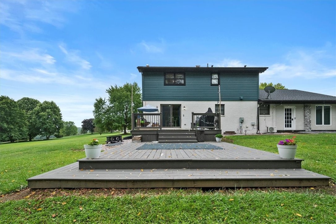 115 Shirley Ln