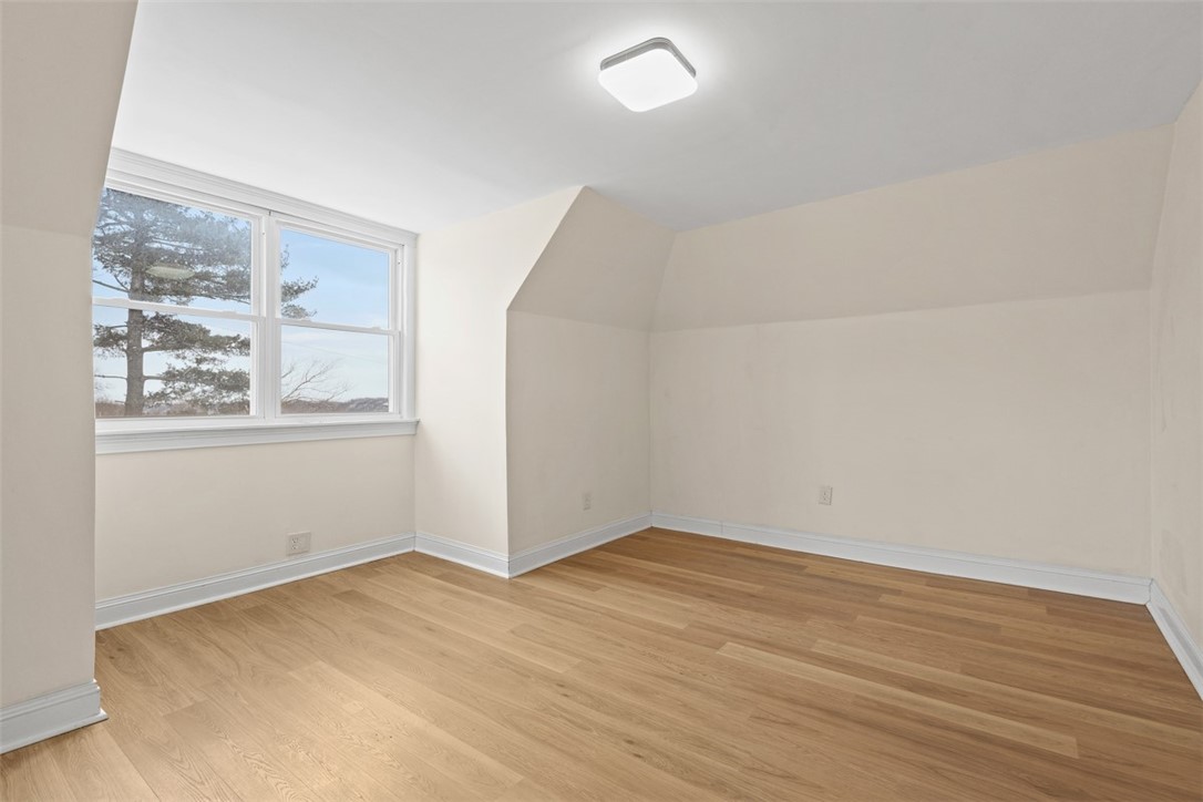 190 Sheridan Ave