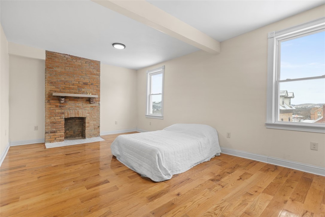 190 Sheridan Ave