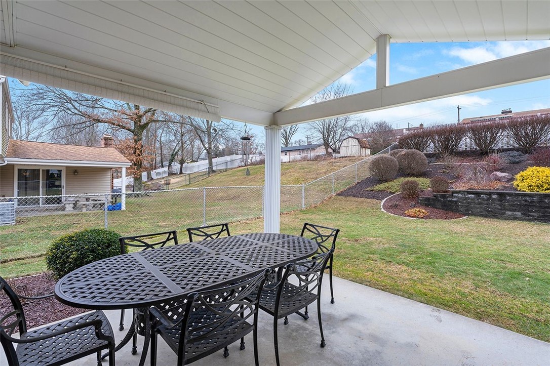 123 N Jamestown Rd