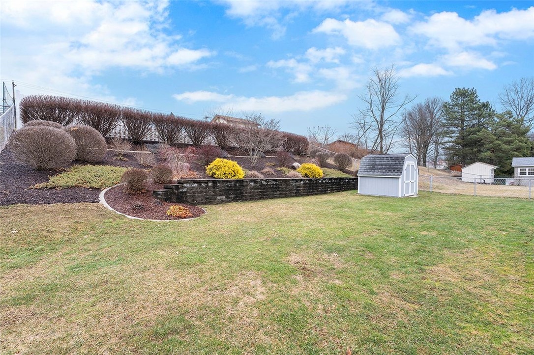 123 N Jamestown Rd