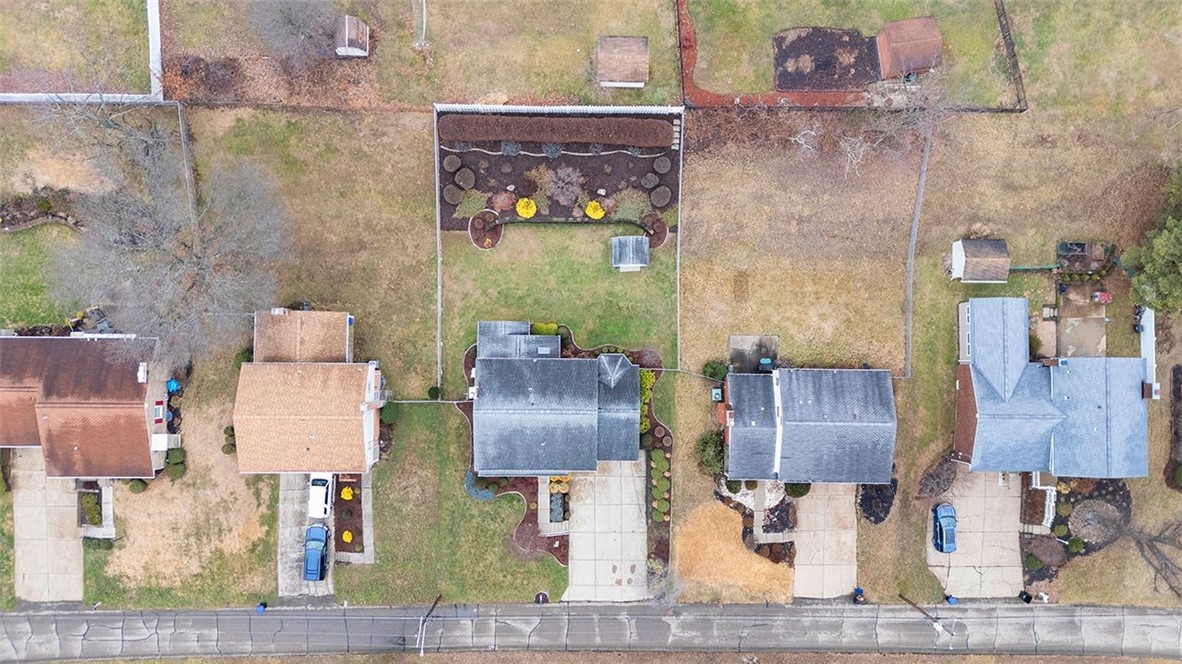 123 N Jamestown Rd