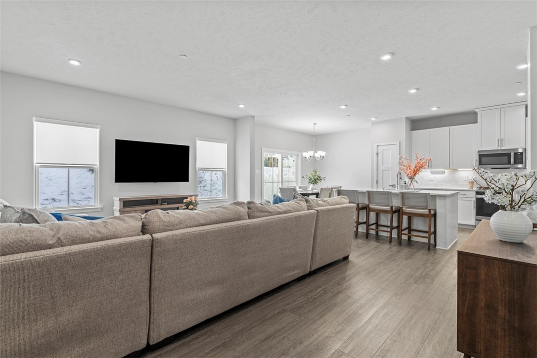 200 Dana Dr