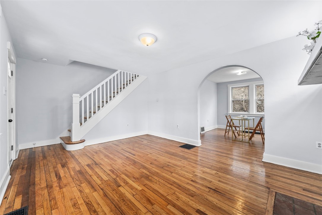 2457 S Braddock Ave